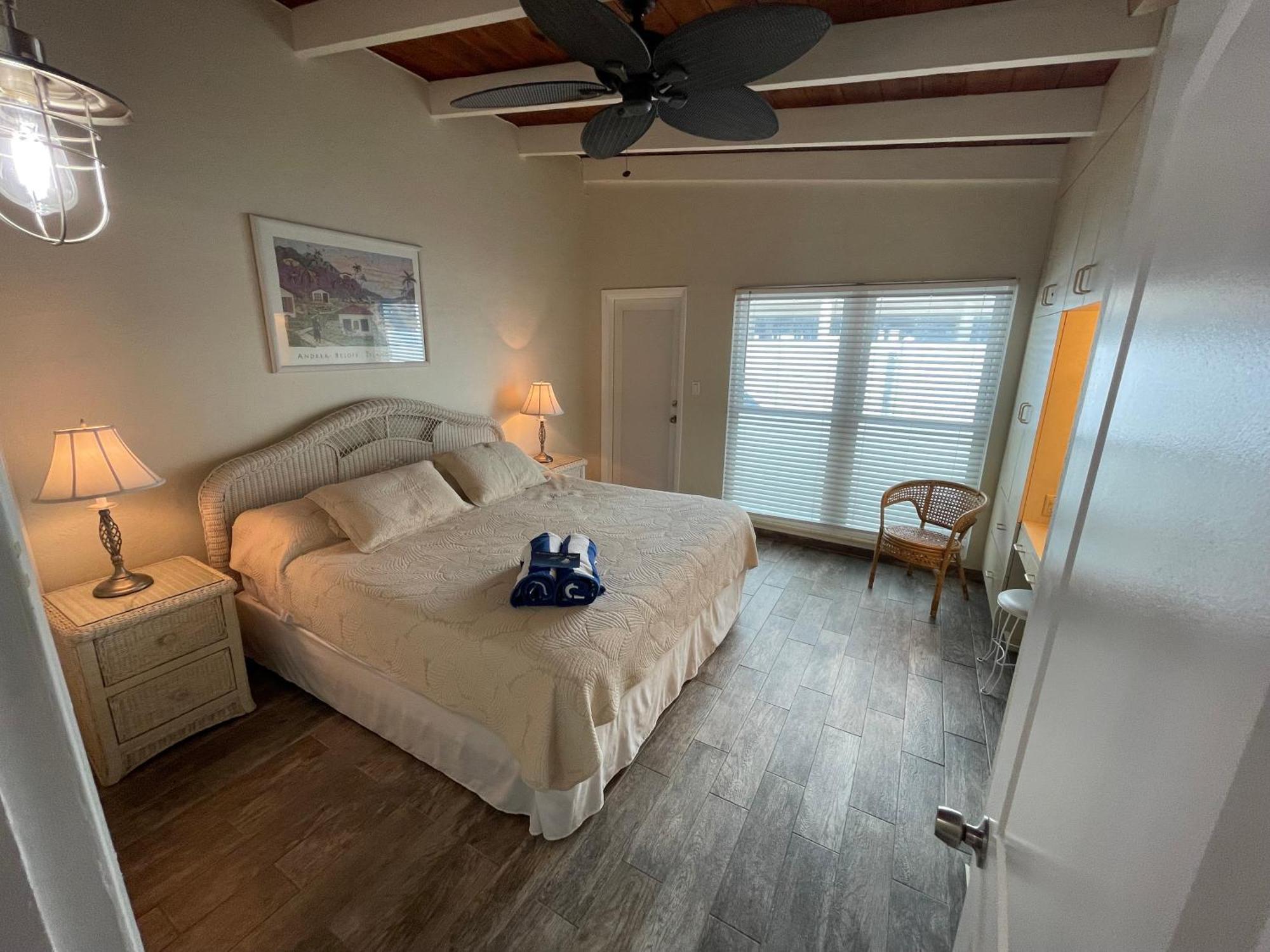 Sea Crest Aparthotel