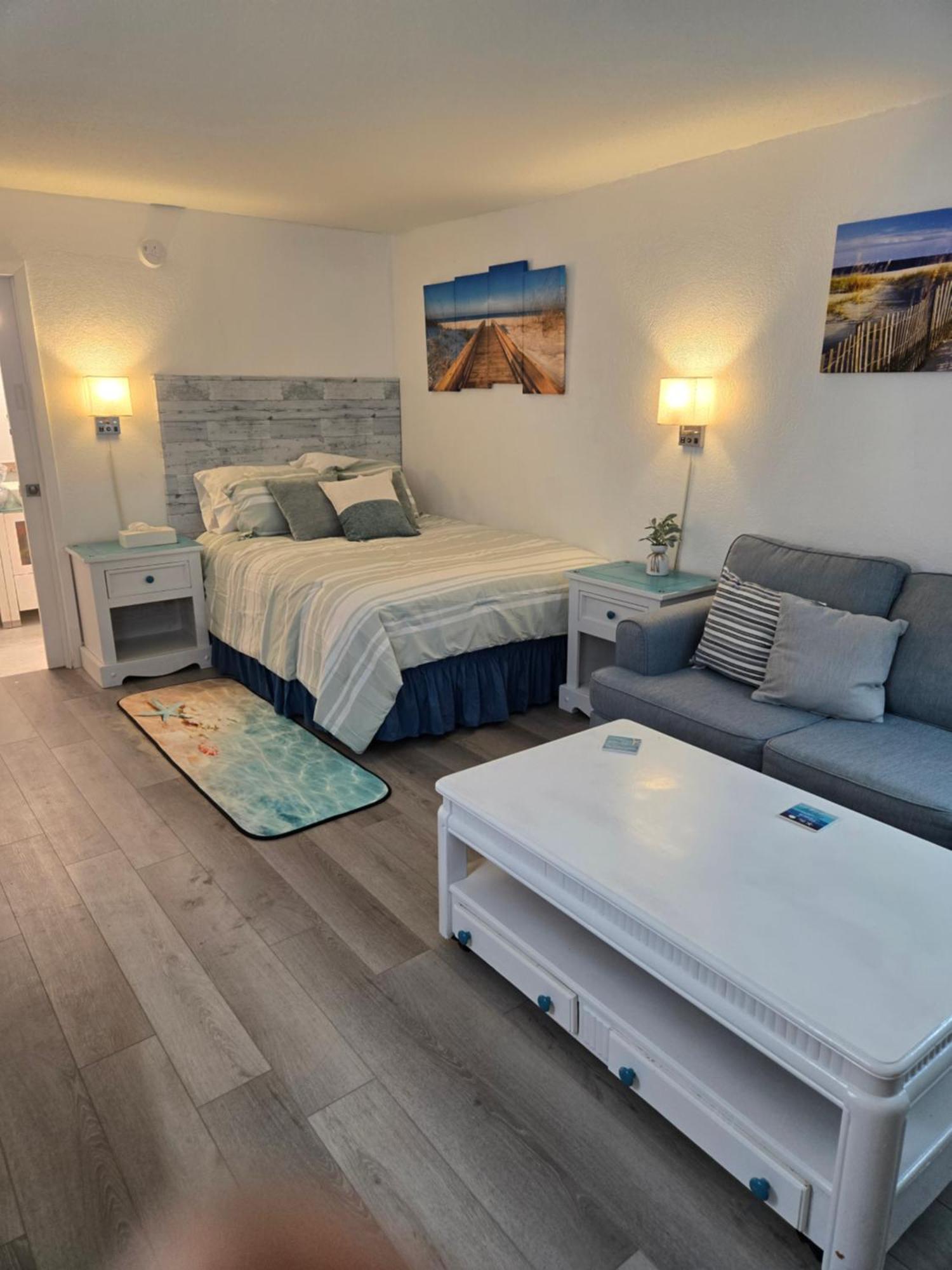 Getaway At The Marina Aparthotel