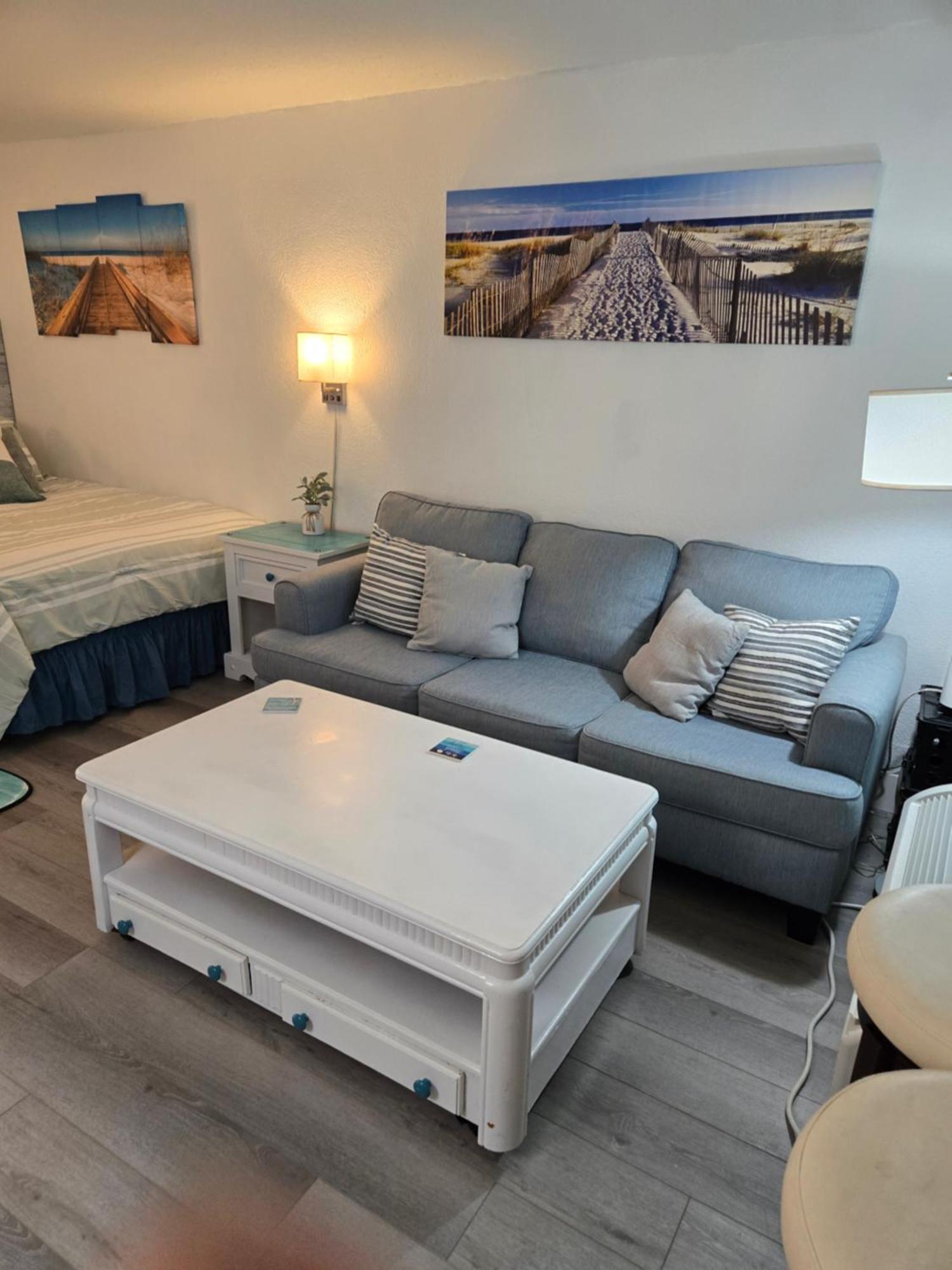 Aparthotel Getaway At The Marina