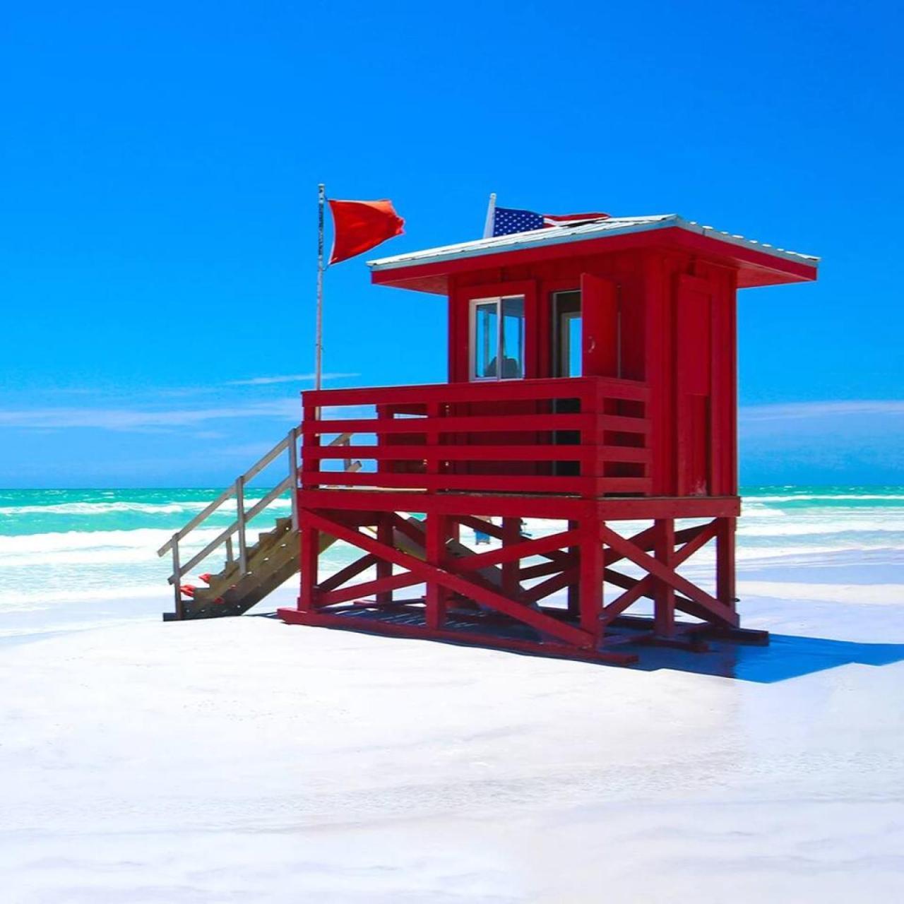 Quiet Walk To Siesta Key Relax Or Work *
