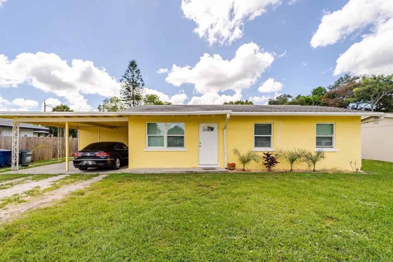 Country house Quiet Walk To Siesta Key Relax Or Work