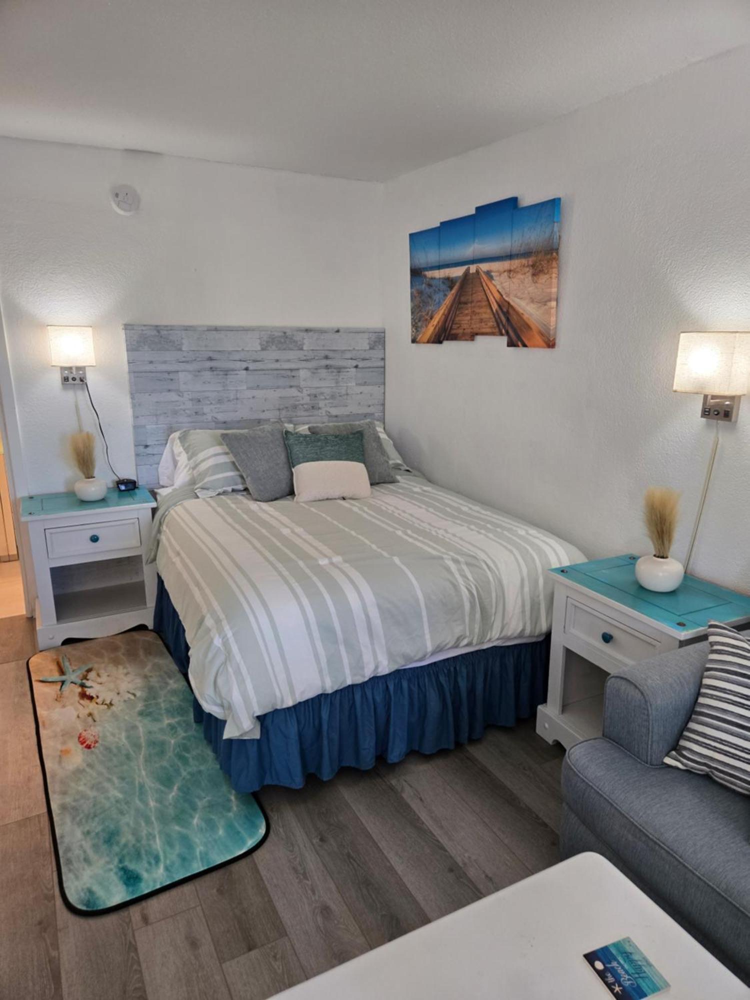 Getaway At The Marina Aparthotel
