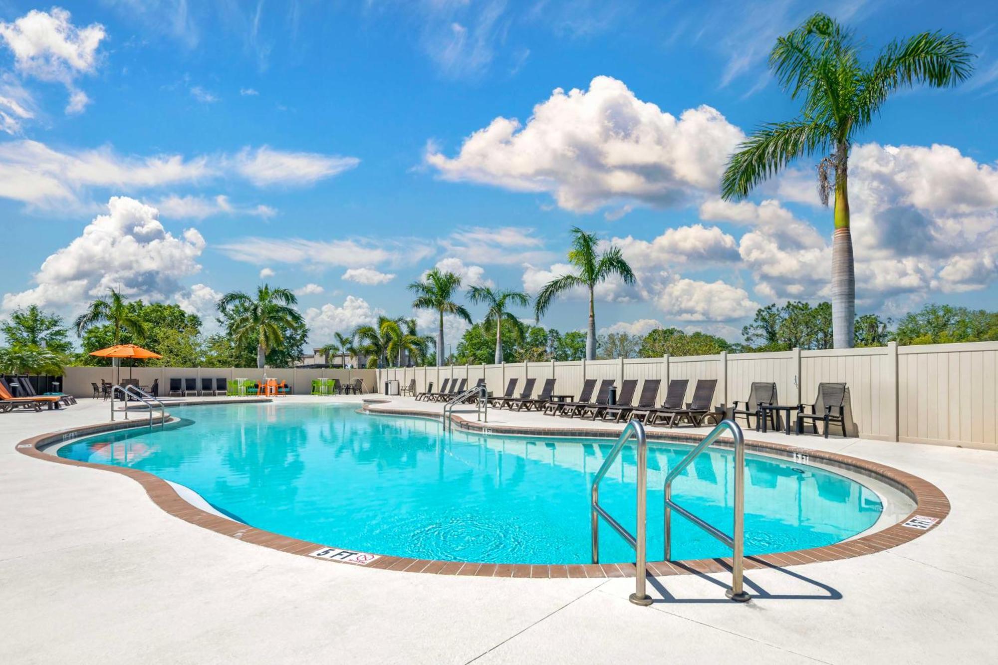 Magnolia Pointe; Bw Signature Collection 2*