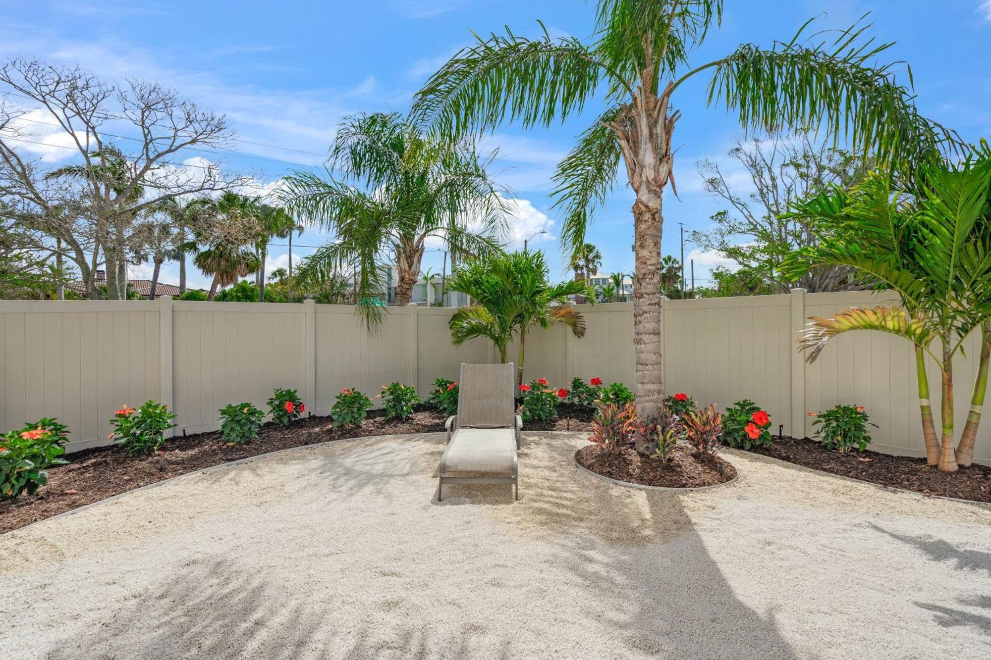Lido Dream Getaway Duplex S Holiday home Sarasota
