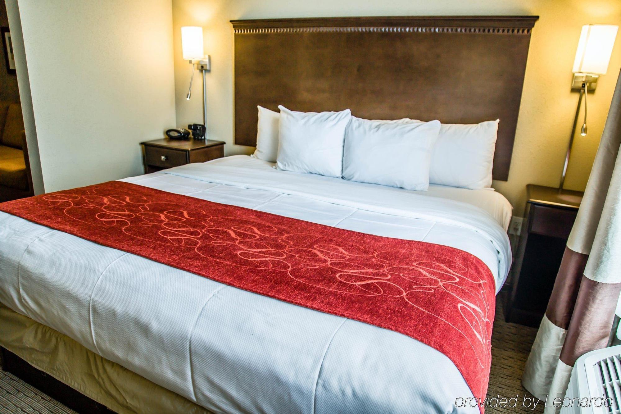 Comfort Sarasota-siesta Key Hotel 3*