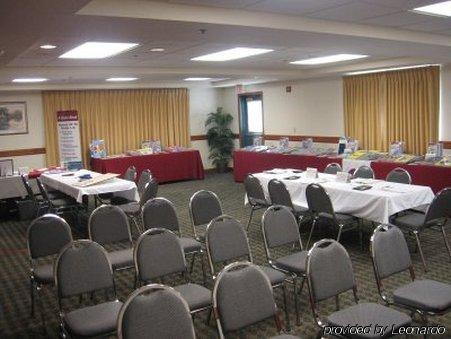 Express & East By Ihg Sarasota