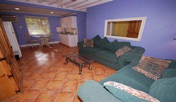 Banana Bay Club - Beach Villas Hotel 3*