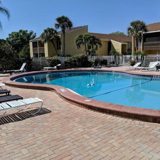 Apartment South